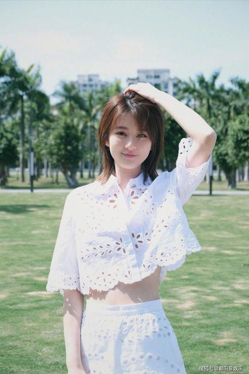 丫头娱乐吃瓜酱