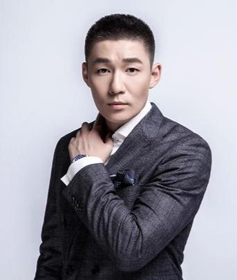 娱乐吃瓜君男演员是谁啊,揭秘“男演员”之谜，真相竟如此出人意料！